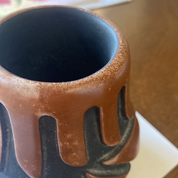 Vintage Jemez pottery - Picture 9 of 11